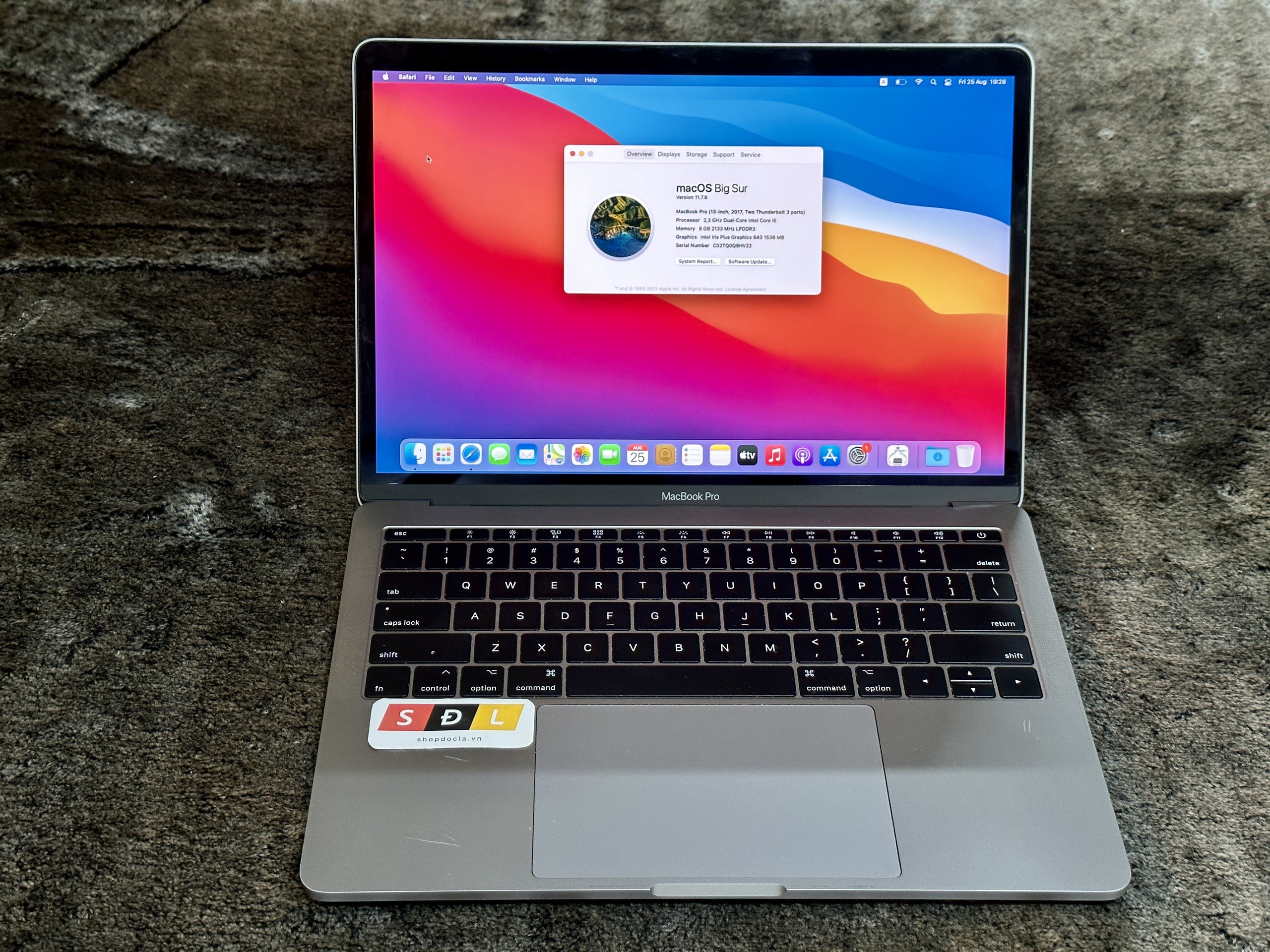 MacBook Pro (13-inch, 2017, Two Thunderbolt 3 ports) i5 8GB 128GB MPXQ2