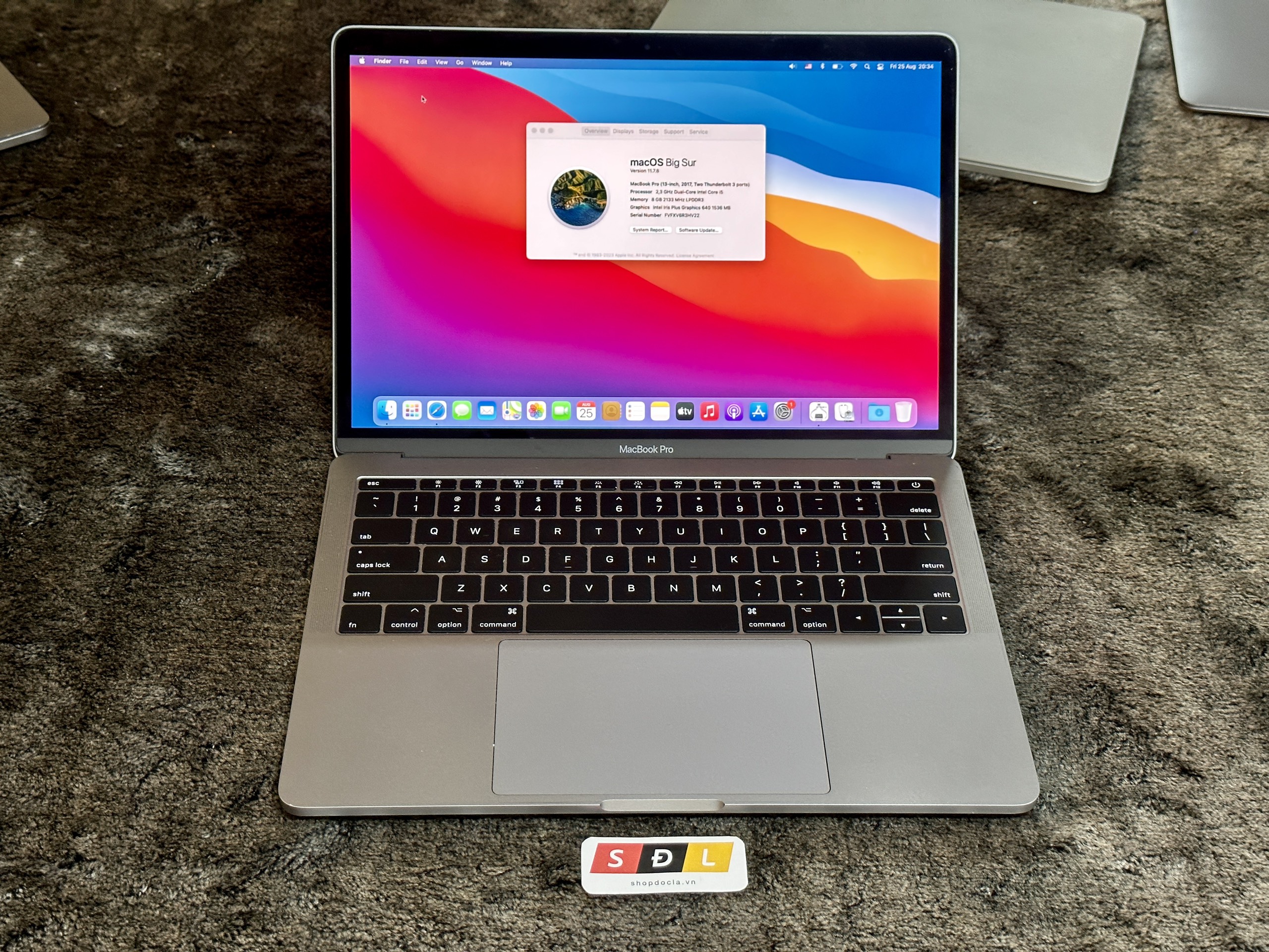 MacBook Pro (13-inch, 2017, Two Thunderbolt 3 ports) i5 8GB 128GB MPXQ2