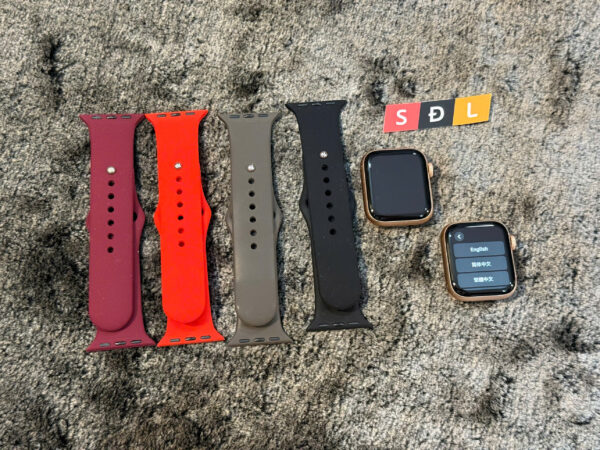 Apple Watch Series 4 GPS size 40mm Aluminum Case model A1977